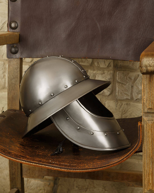 Kettle Hat with Visor