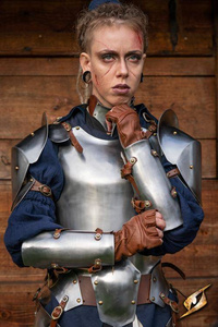 Renegade Vambrace - Matte Polish