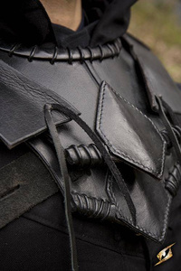 Dark Elf Gorget - Black