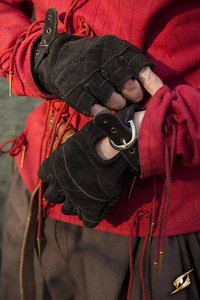 Celtic Gloves Suede - Epic Black