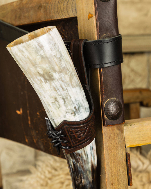 Castagir Horn Holder Brown - skórzana pętla