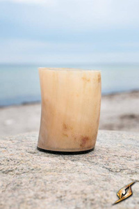 Trader Horn Cup - Light