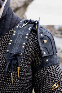 Woodsman Suede Shoulder Set - Black