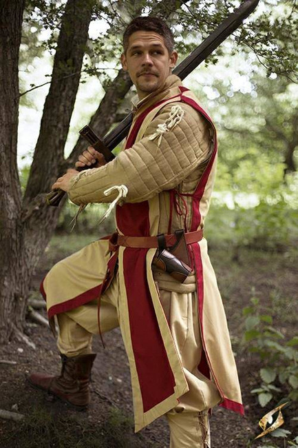 Basic Tabard - Dark red/Dark Desert Beig