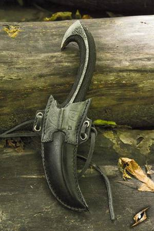 Dark Elven Throwing Knife Holder - Epic - inc. Knife