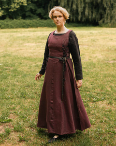 Uma Dress Herringbone Bordeaux - suknia z wełny filcowanej