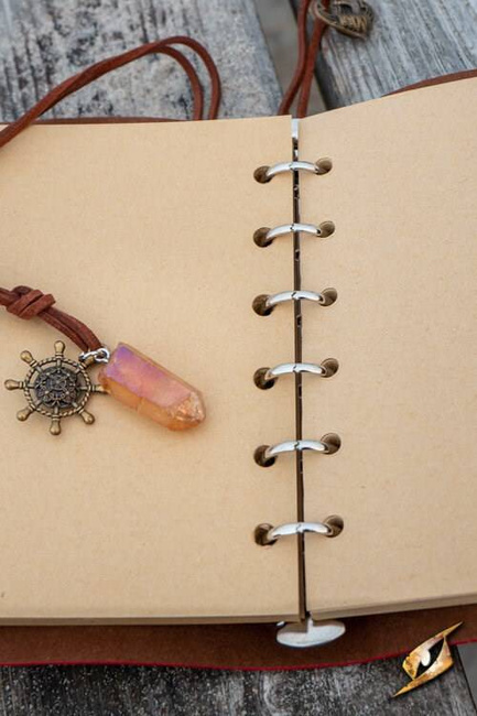 Sailor's Diary - Red