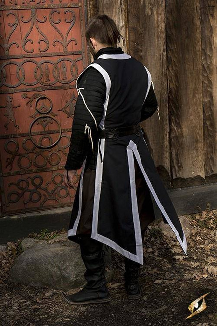 Basic Tabard - Black