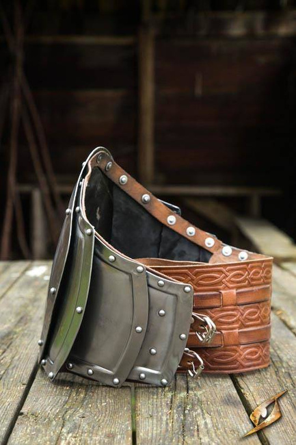 Gut Plate - Polished Steel