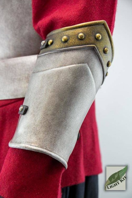 Knightly Bracers