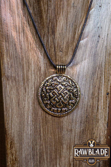 Sturn Amulet - Gold