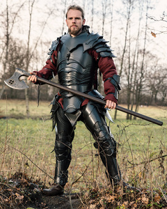 Dragomir Torso Armour Medium - Browned