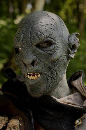 Beastial Black Orc - Dark Green / maska lateksowa Ork