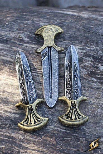 Assassin Inquisitor Knives