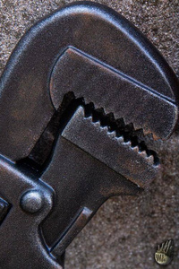 Monkey Wrench - Red - 50 cm