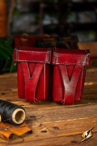 Hard Pouch for Sword Belt - Red - kaletki do pasa Sword Belt