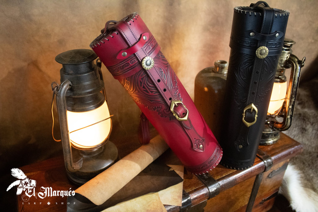 Medieval scroll holder - Red