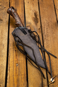 Ranger Knife & Scabbard - Left - Black