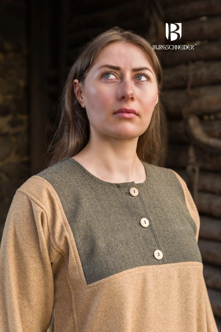 Rus Dress Jadwiga - Camel - suknia wierzchnia