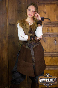 Falcon Woman Leather Jerkin