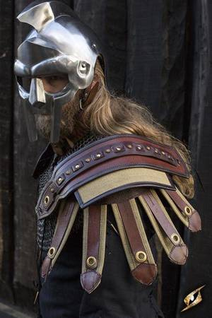 Roman Shoulder Armour - Brown