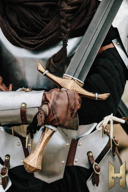 Bastard Sword Gold - 96 cm