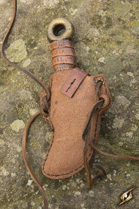 Skinner Knife & Holder - Brown