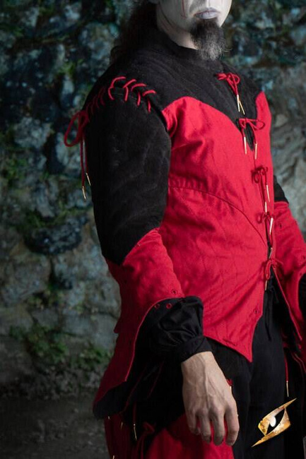 Eventide Pourpoint - Red/Epic Black