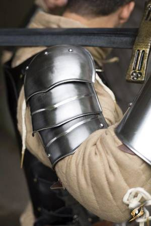 Shoulder Plate Mercenary - Polished Steel