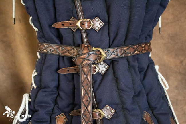 Adventurer Belt - Brown - skórzany pas