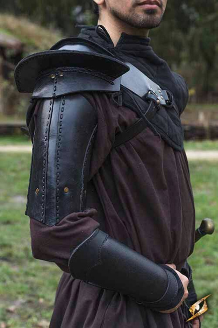 Shoulder Armour - Black