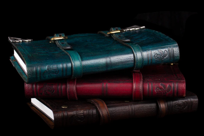 Leather Grimoire - Green/Gold - skórzana księga/notatnik