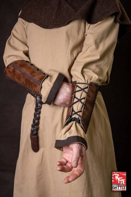 Bracers Squire Brown - Faux Leather