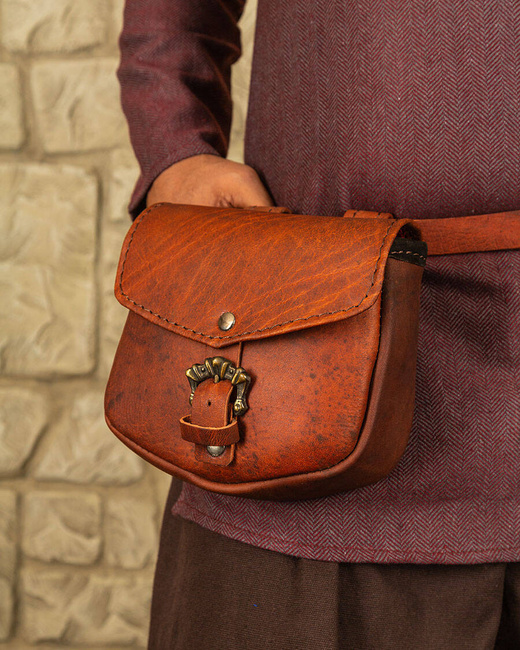 Leon Beltbag Large Brown - skórzana kaletka