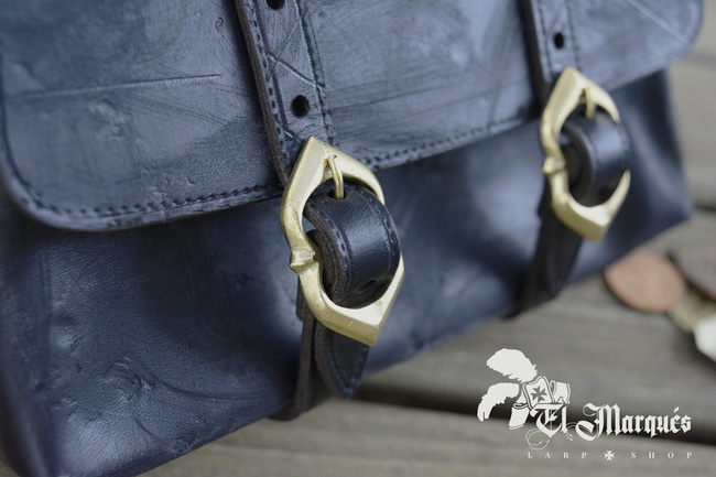 Adventurer bag - Black - skórzana kaletka