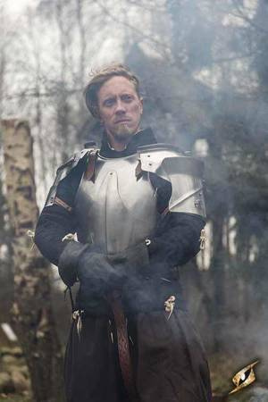 Milanese Pauldrons - Polished Steel