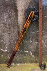 Cog Bat - Wood - 87 cm