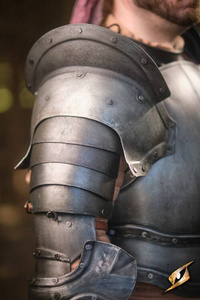 Captain Pauldrons - Epic Dark