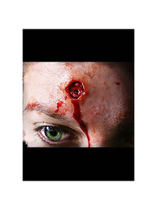 Capped 3D FX  Transfers - tatuaż 3D, rana o regularnych brzegach