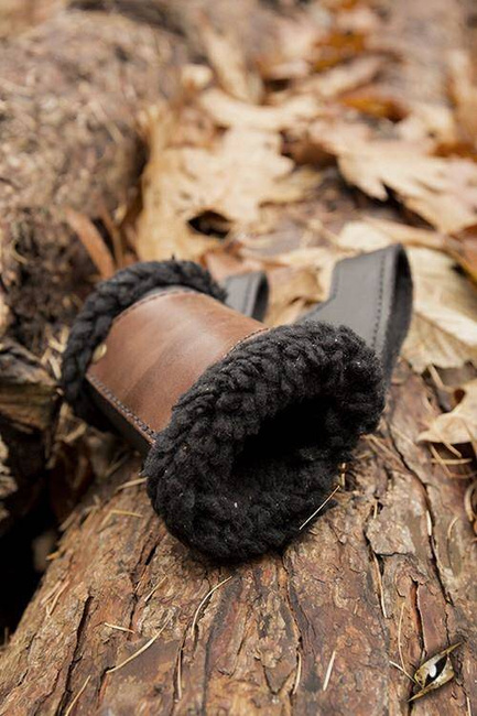 Holder - black Fur, black / brown - L