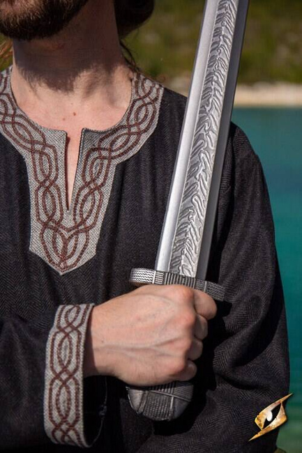 Fimbul Tunic - Black