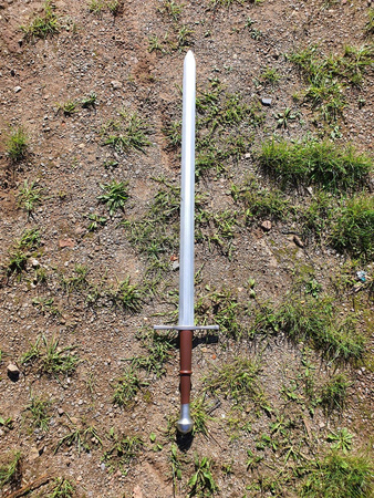 Basic Hand and a Half Sword Robin - 130 cm