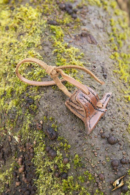 Elven Holster Hook - Brown