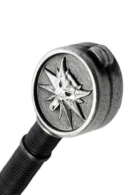 Geralt's Silver Sword - Medallion - wiedźmiński srebrny miecz Szkoły Wilka